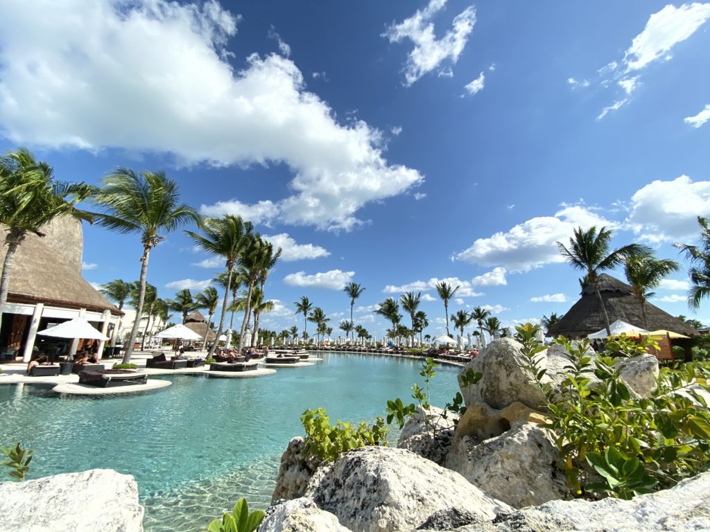 HOTEL REVIEW: Secrets Maroma Beach Riviera Cancun – LatinFlyer.com