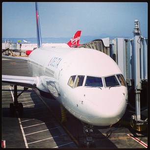 #delta #boeing #757 and #virginamerica #airbus at #sanfrancisco #airport -- #planespotting #aircraft #airlines #travel