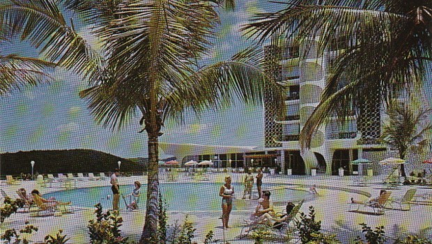 The El Ponce InterContinental was a happening place a few decades ago.