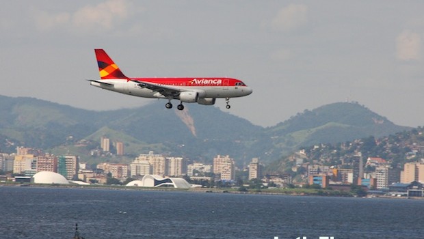 An Avianca Airbus on approach to the domestic Rio de Janeiro airport.