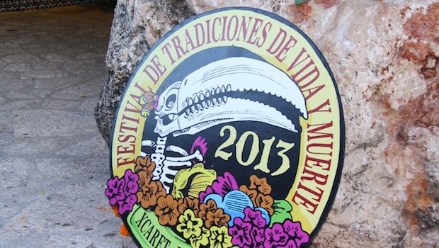 Xcaret hosts an annual festival that includes Day of the Dead traditions.