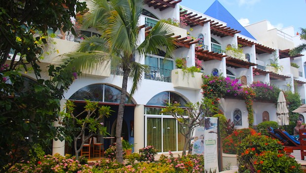 Villa Rolandi hotel will become a Zoetry resort in December 2014.