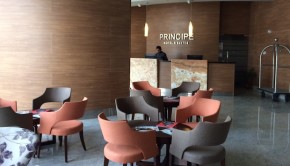 Lobby and reception at Principe Hotel & Suites in Panama City, Panama.