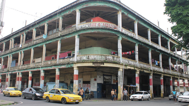 Edificio Wilcox in Colon, Panama. PHOTO: HelenoxAvelar