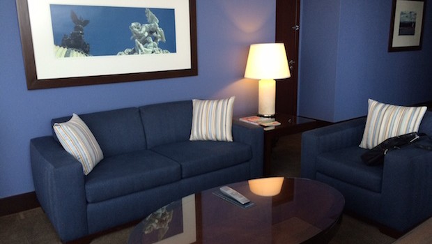 Hotel suite living room at the Hilton Mexico City Reforma.