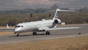 American Eagle CRJ 900, affiliated with American Airlines.