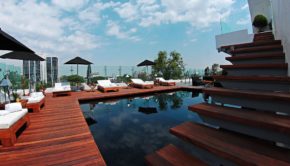 Rooftop pool at Hotel Demetria in Guadalajara.