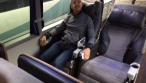 Doesn't Angel look elegant on the ETN bus to San Miguel de Allende?